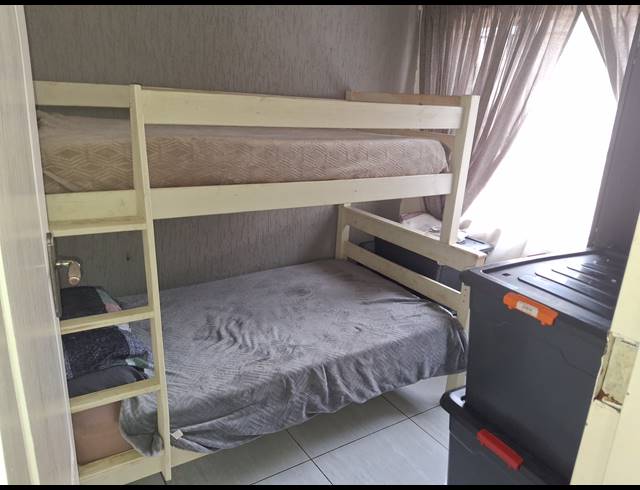 2 BEDROOM FREEHOLD FOR SALE IN VILLA LIZA